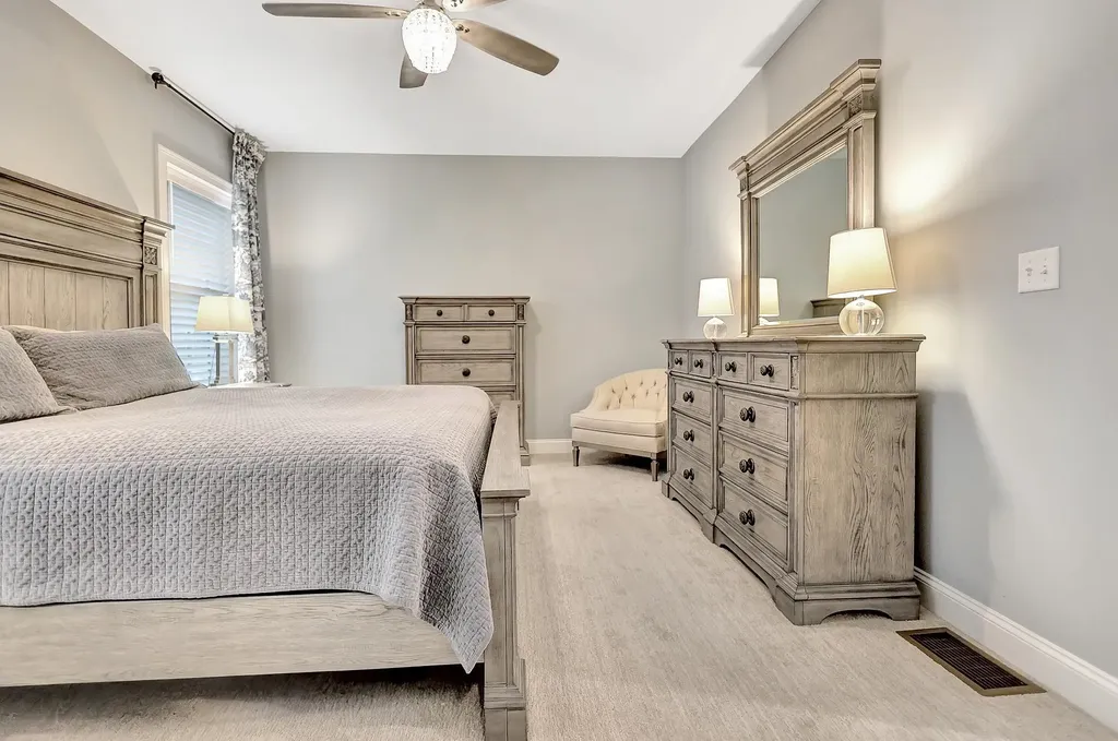 24 Del Ray Drive Windham NH 03087