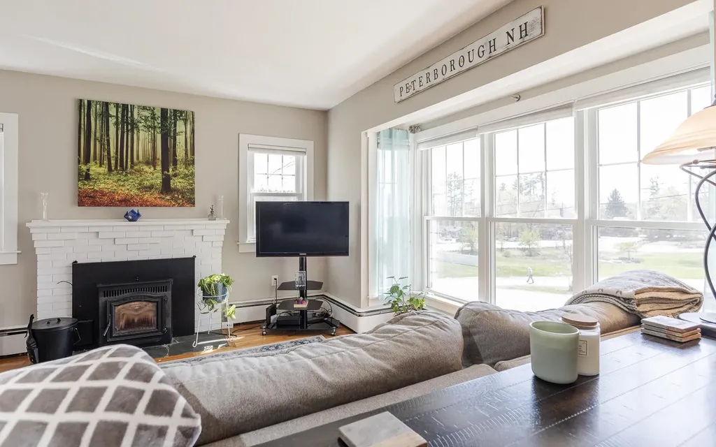 66 Lookout Hill Road Peterborough NH 03458