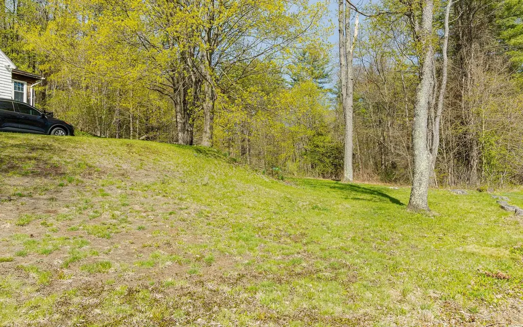 66 Lookout Hill Road Peterborough NH 03458