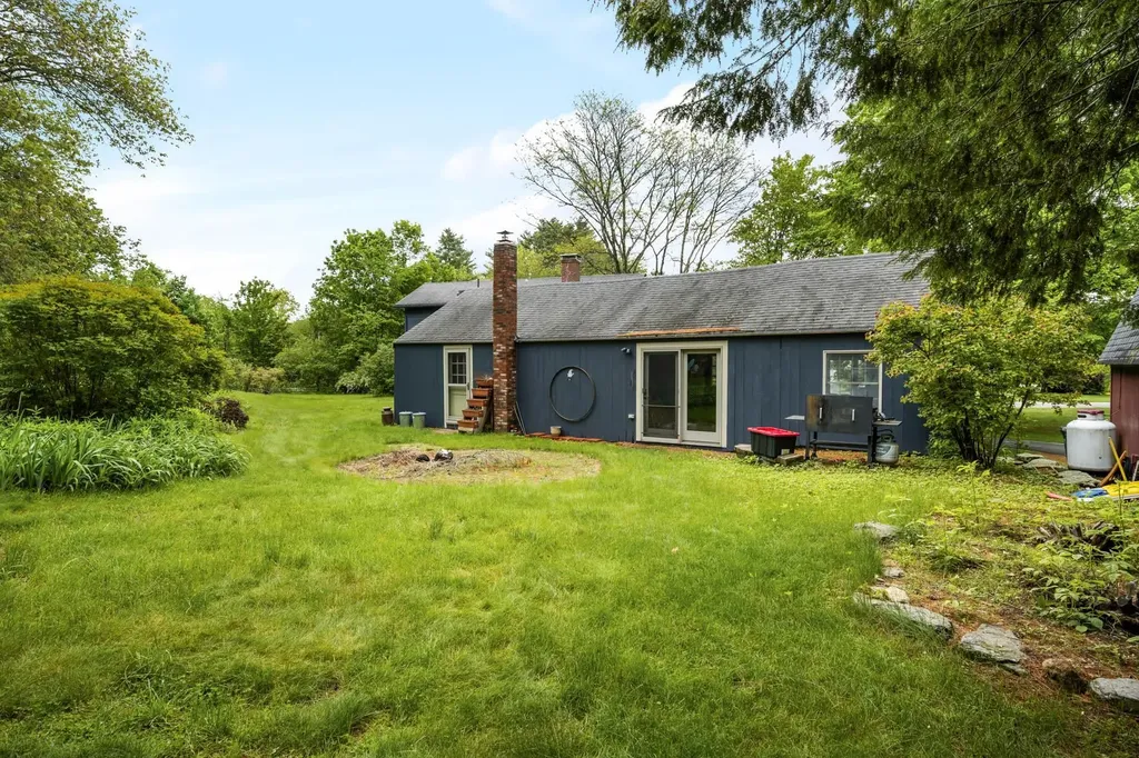 550 Buck Street Pembroke NH 03275