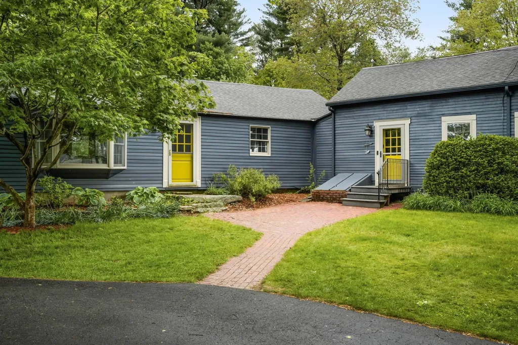 550 Buck Street Pembroke NH 03275