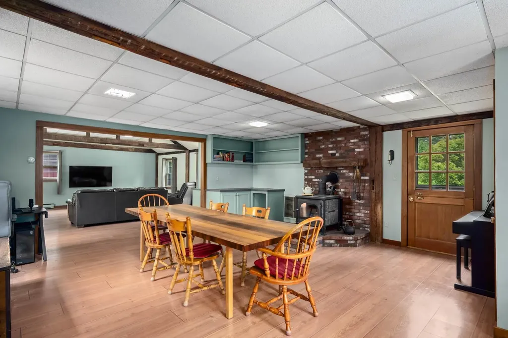 550 Buck Street Pembroke NH 03275