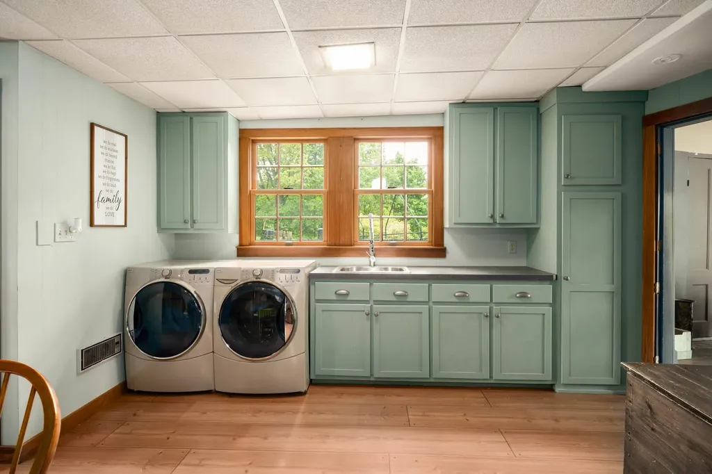 550 Buck Street Pembroke NH 03275