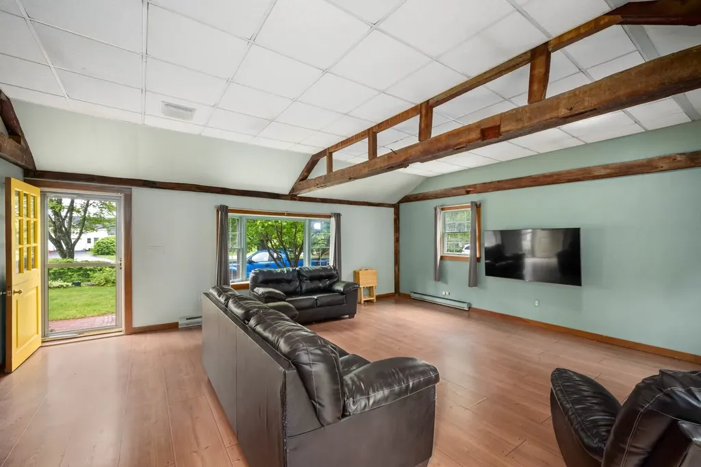 550 Buck Street Pembroke NH 03275