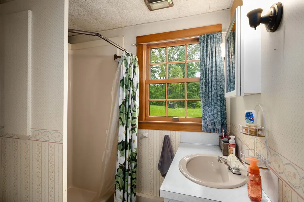 550 Buck Street Pembroke NH 03275