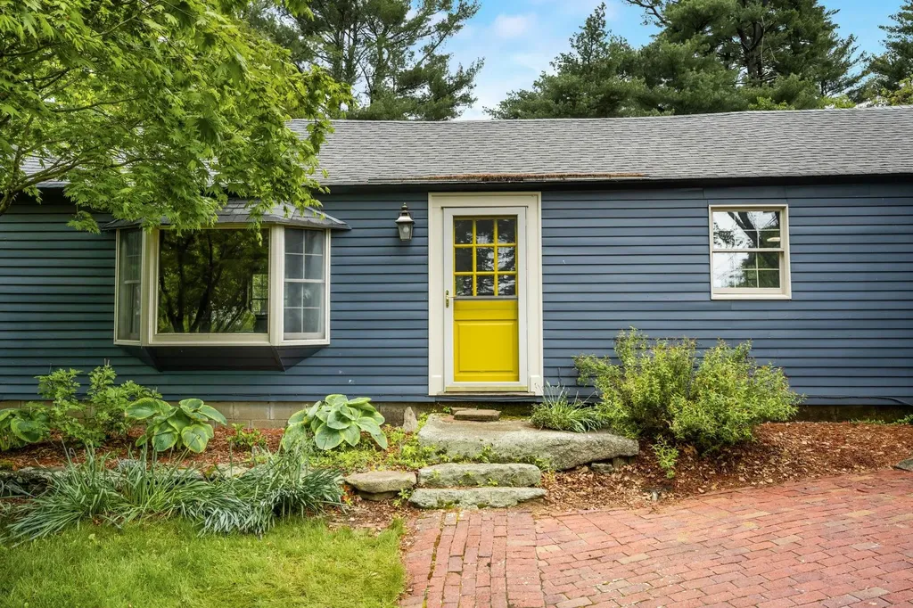 550 Buck Street Pembroke NH 03275