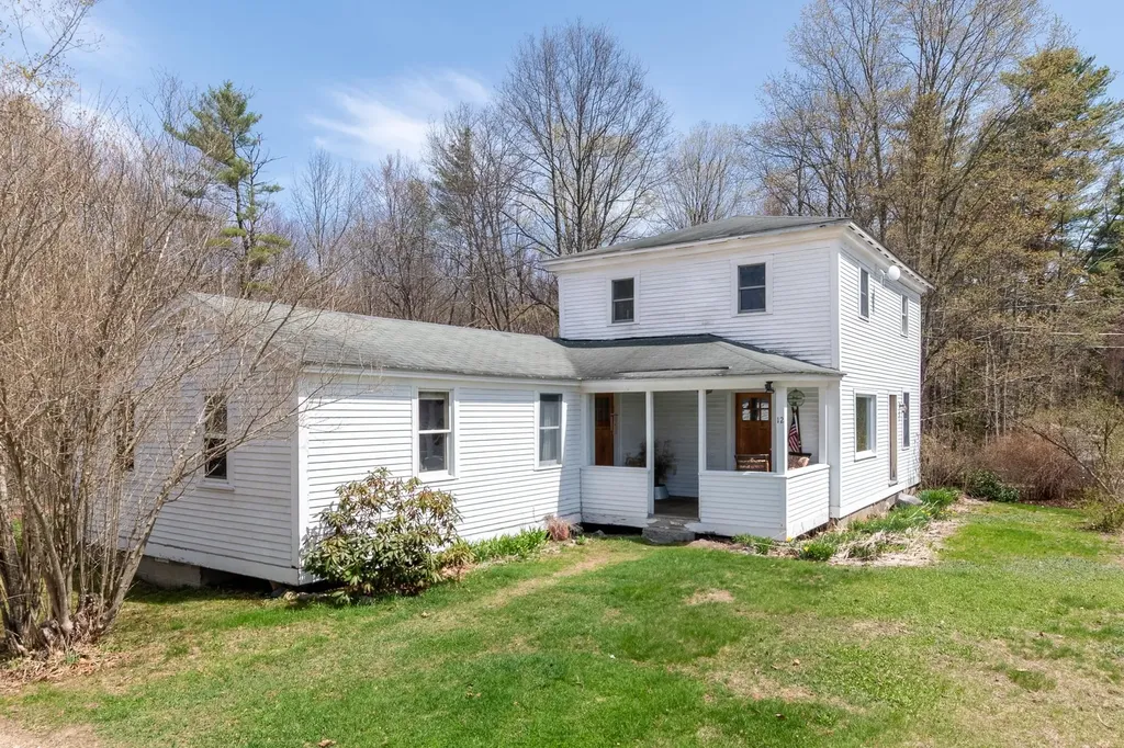 12 N Sandwich Road Sandwich NH 03227