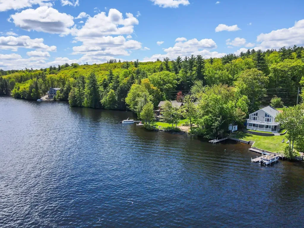 53 Baker Avenue Northwood NH 03261