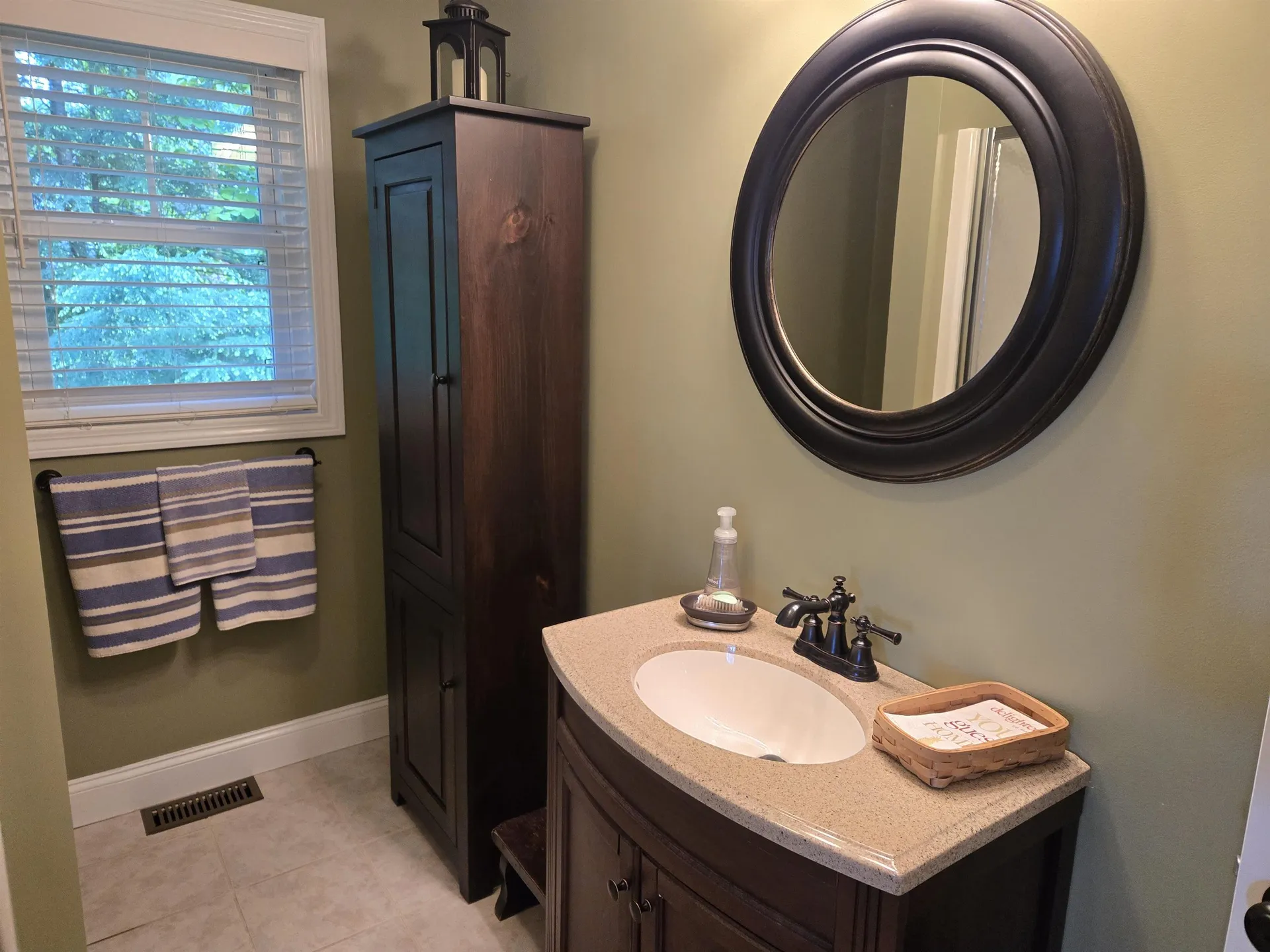 53 Baker Avenue Northwood NH 03261