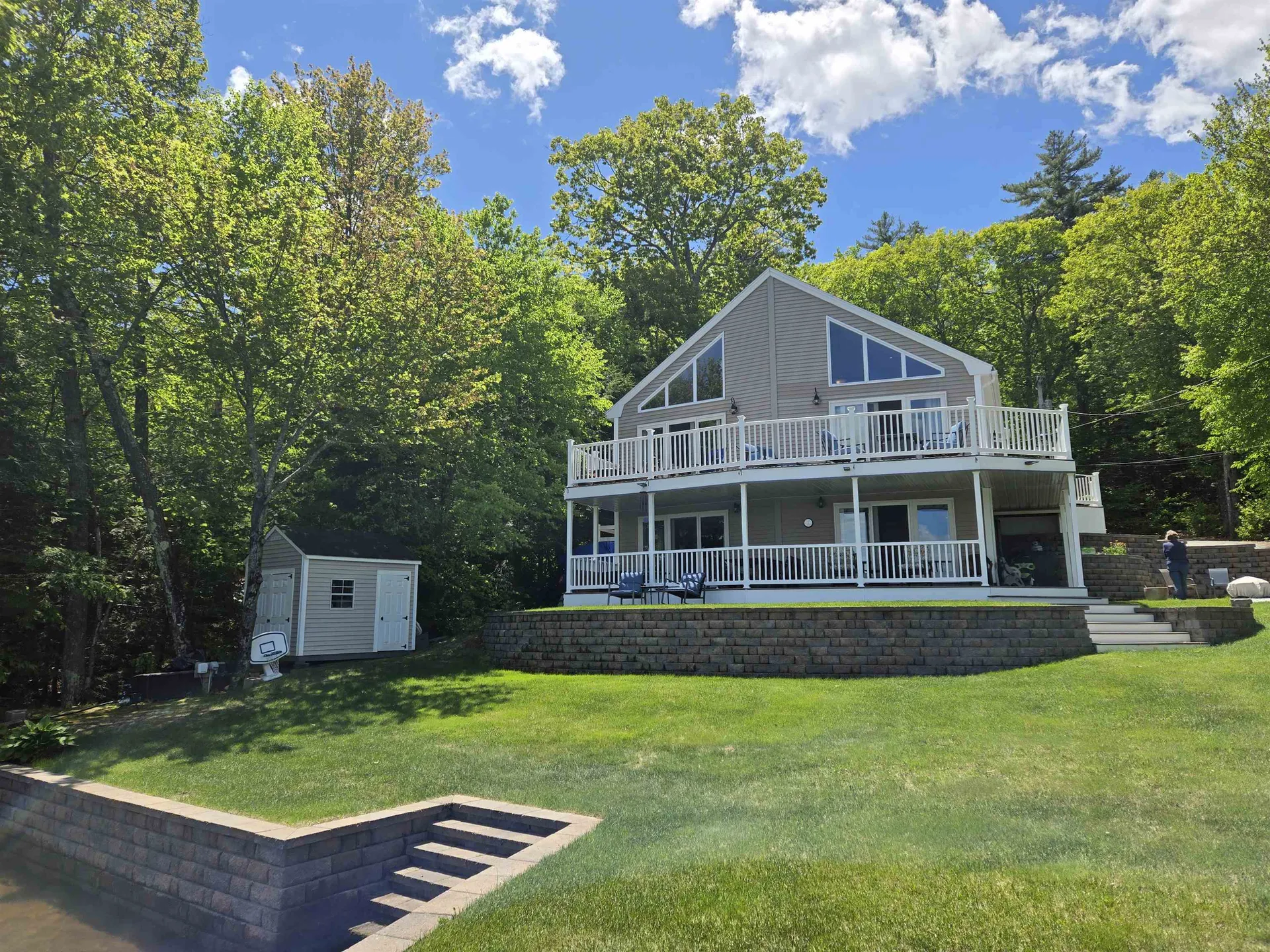 53 Baker Avenue Northwood NH 03261