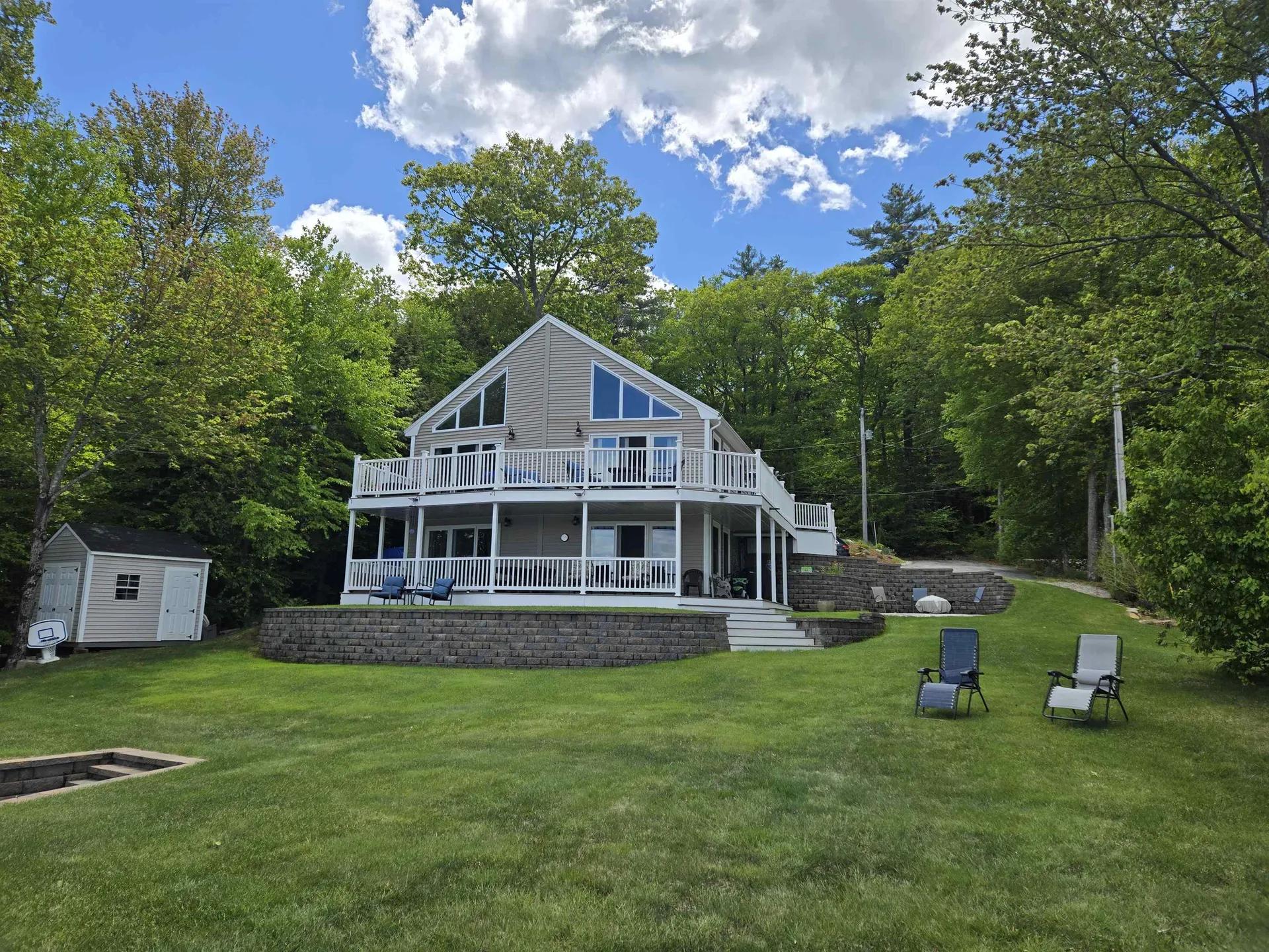53 Baker Avenue Northwood NH 03261