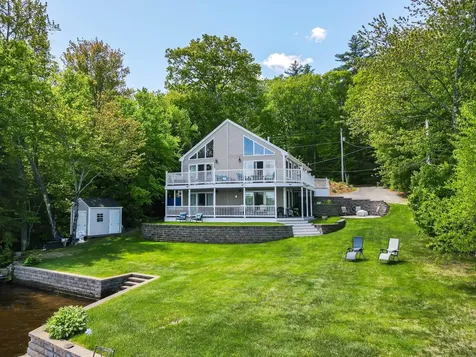 53 Baker Avenue Northwood NH 03261