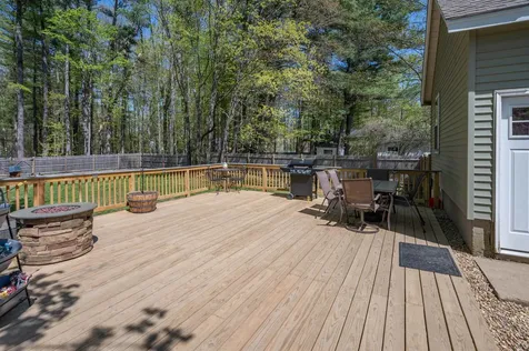 4 Palmer Avenue Plaistow NH 03865