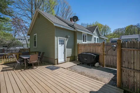 4 Palmer Avenue Plaistow NH 03865