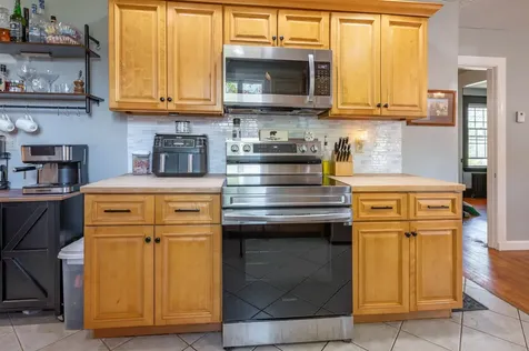 4 Palmer Avenue Plaistow NH 03865