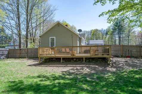 4 Palmer Avenue Plaistow NH 03865