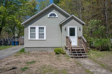 4 Palmer Avenue Plaistow NH 03865