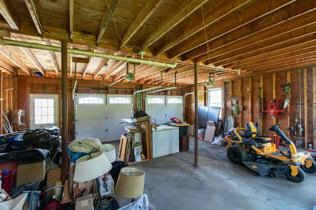 2147 Vt Route 111 Derby VT 05829