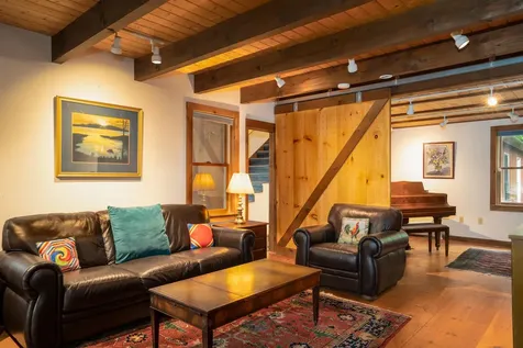 1247 Cole Pond Road Jamaica VT 05343