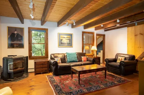 1247 Cole Pond Road Jamaica VT 05343