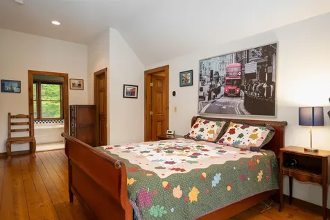 1247 Cole Pond Road Jamaica VT 05343