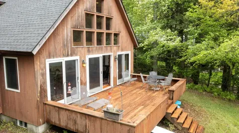 1247 Cole Pond Road Jamaica VT 05343