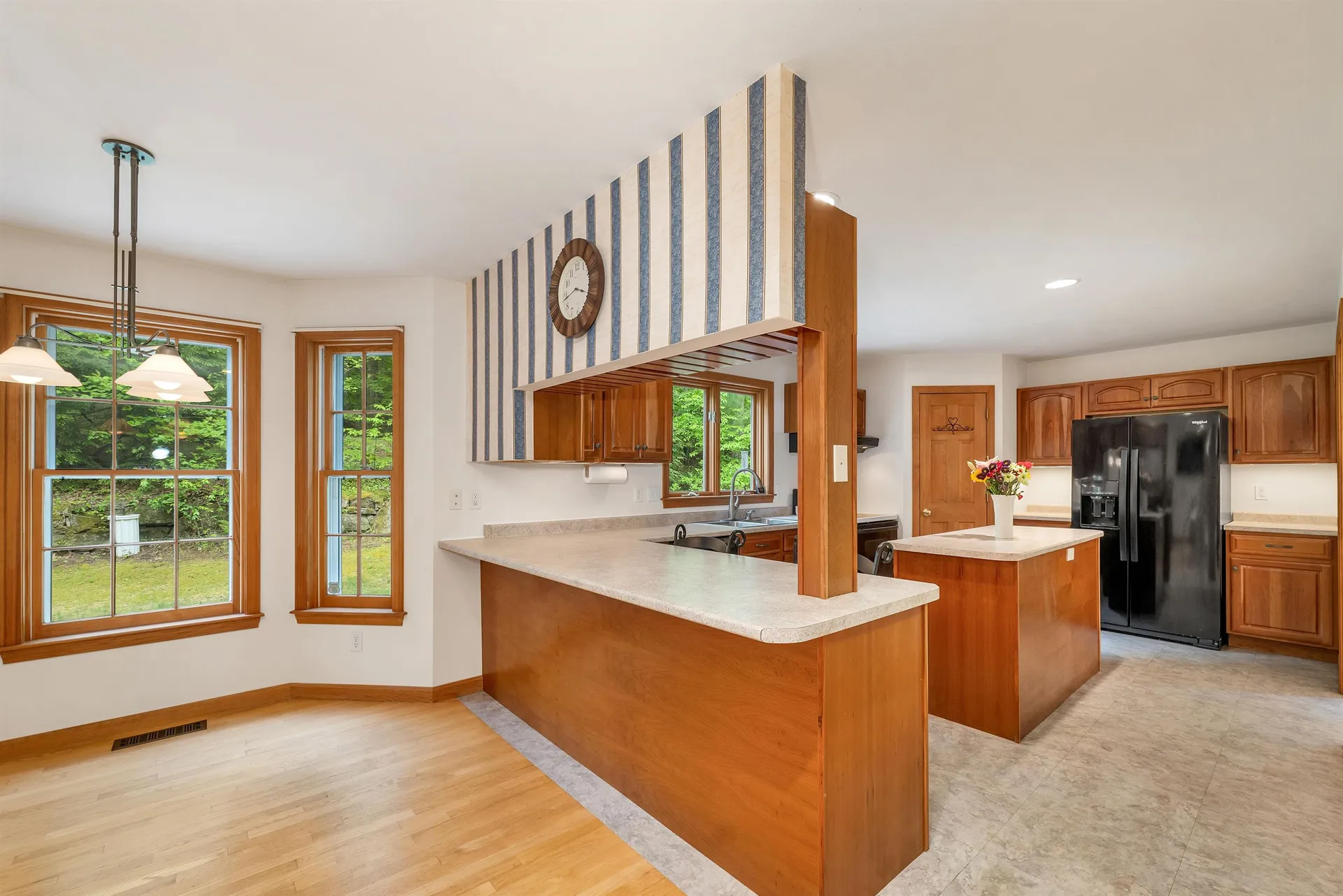 9 Wildwood Road Auburn NH 03032