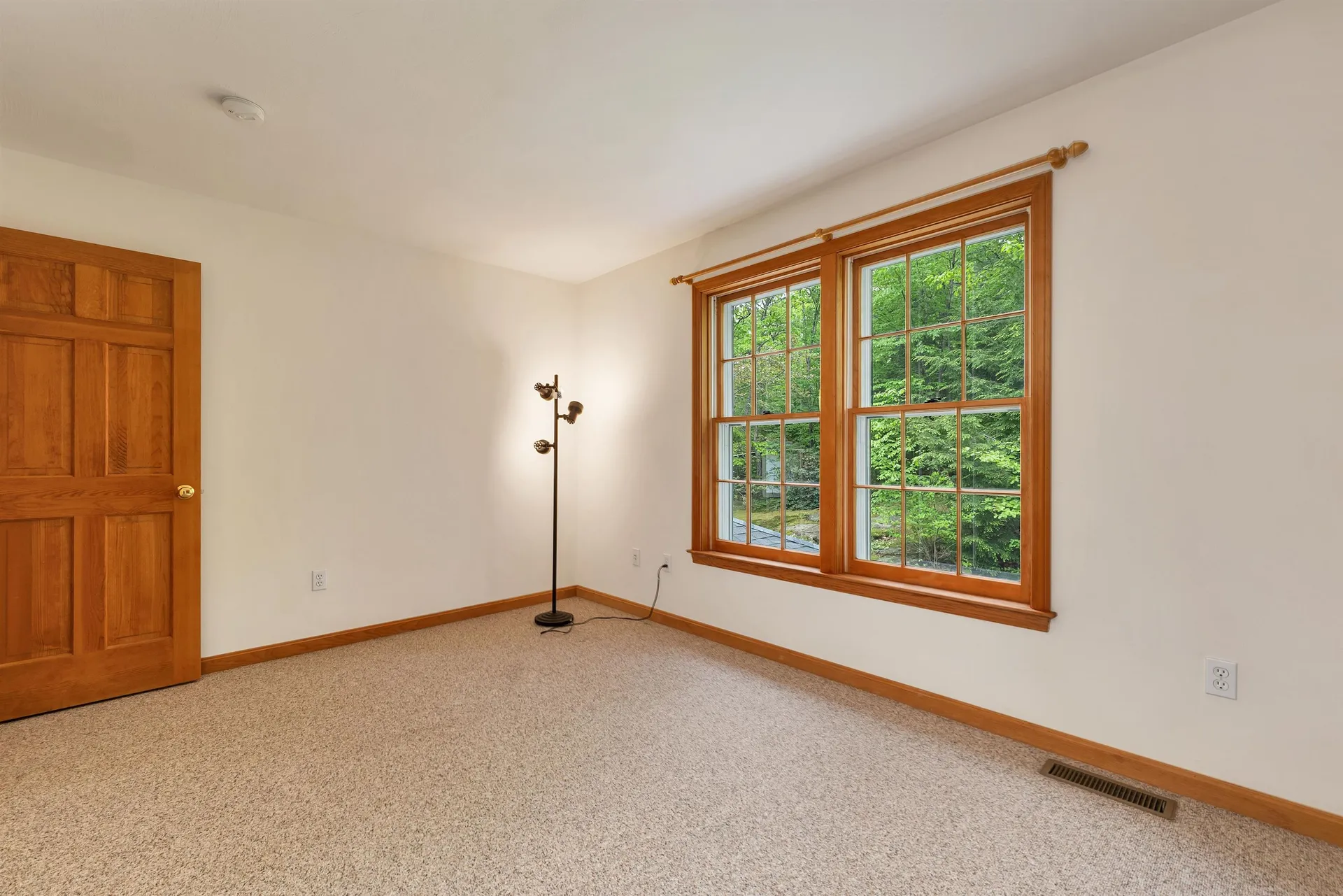 9 Wildwood Road Auburn NH 03032