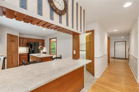 9 Wildwood Road Auburn NH 03032