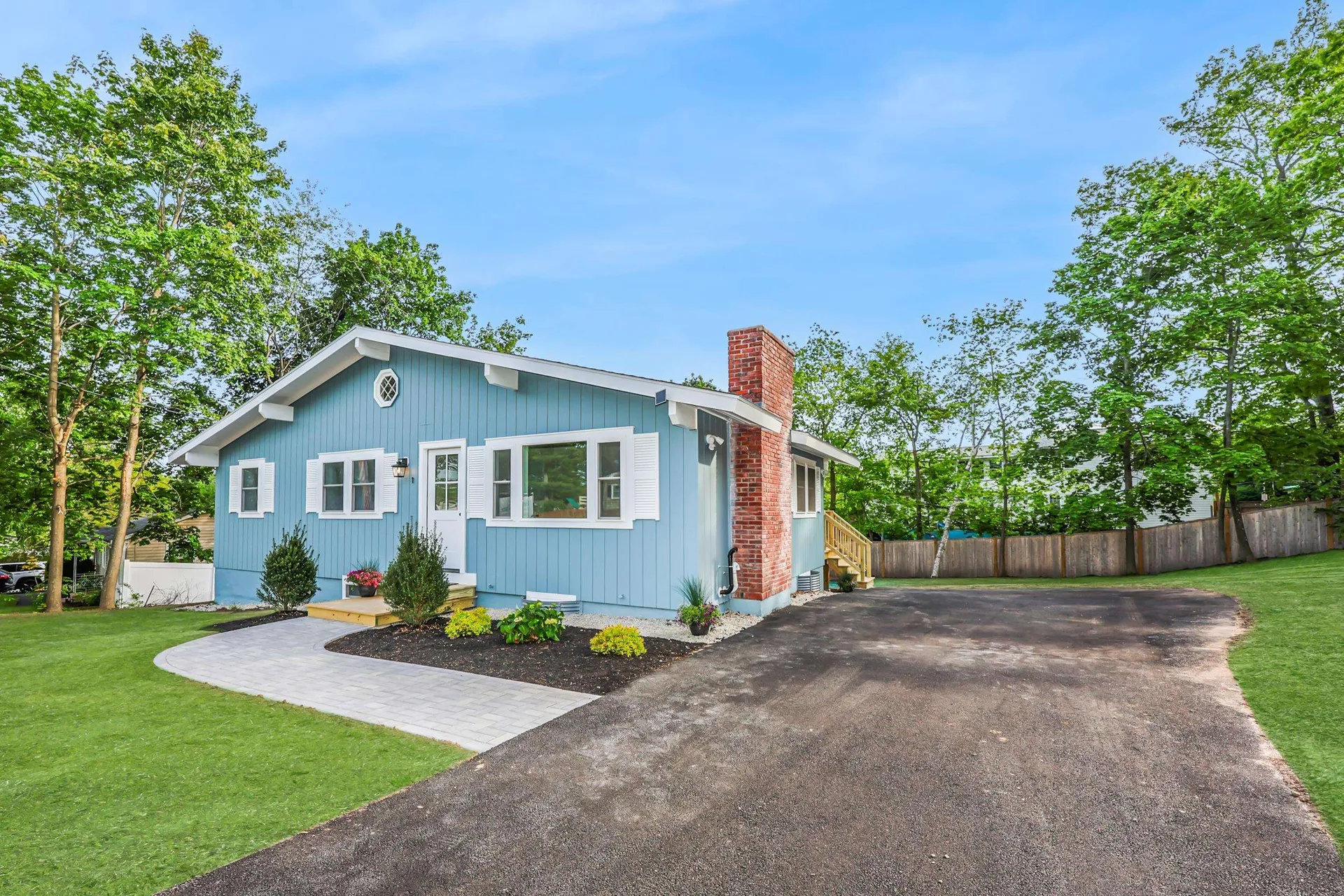 1 Knowlton Road Nashua NH 03063
