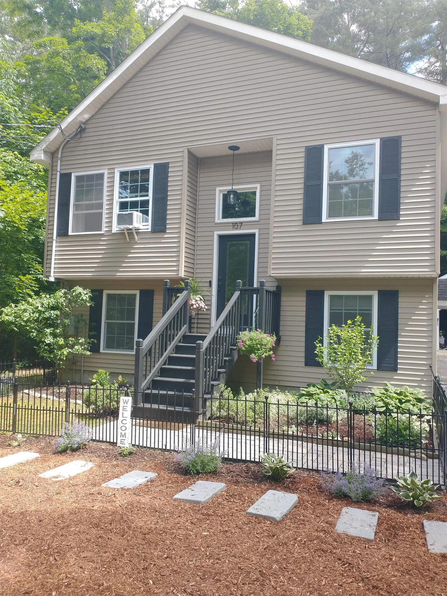 107 Artist Falls Road Conway NH 03860