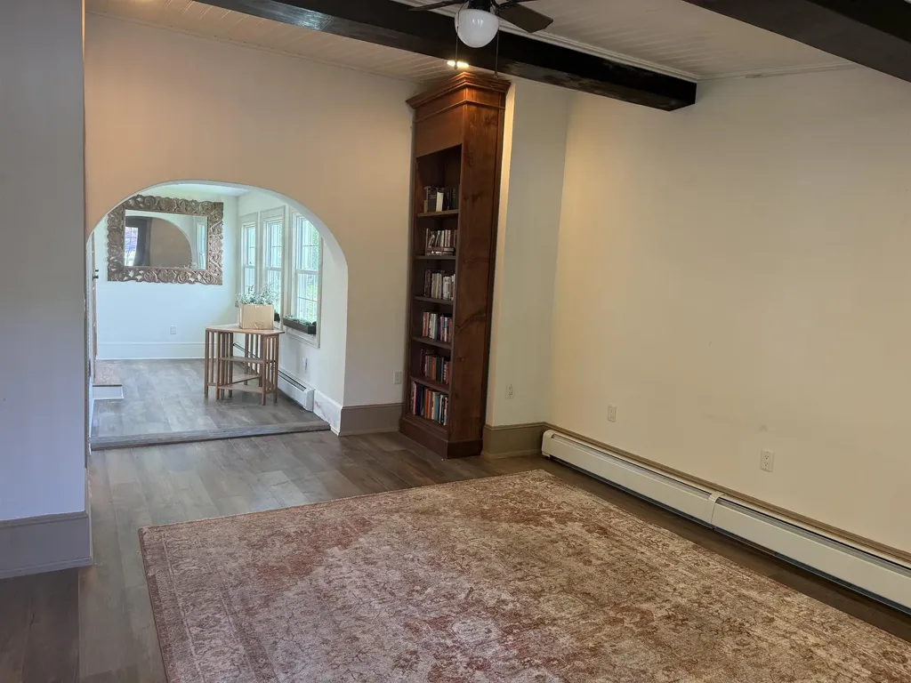 154b Main Street Kingston NH 03848