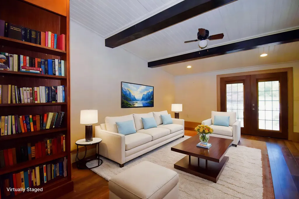 154b Main Street Kingston NH 03848