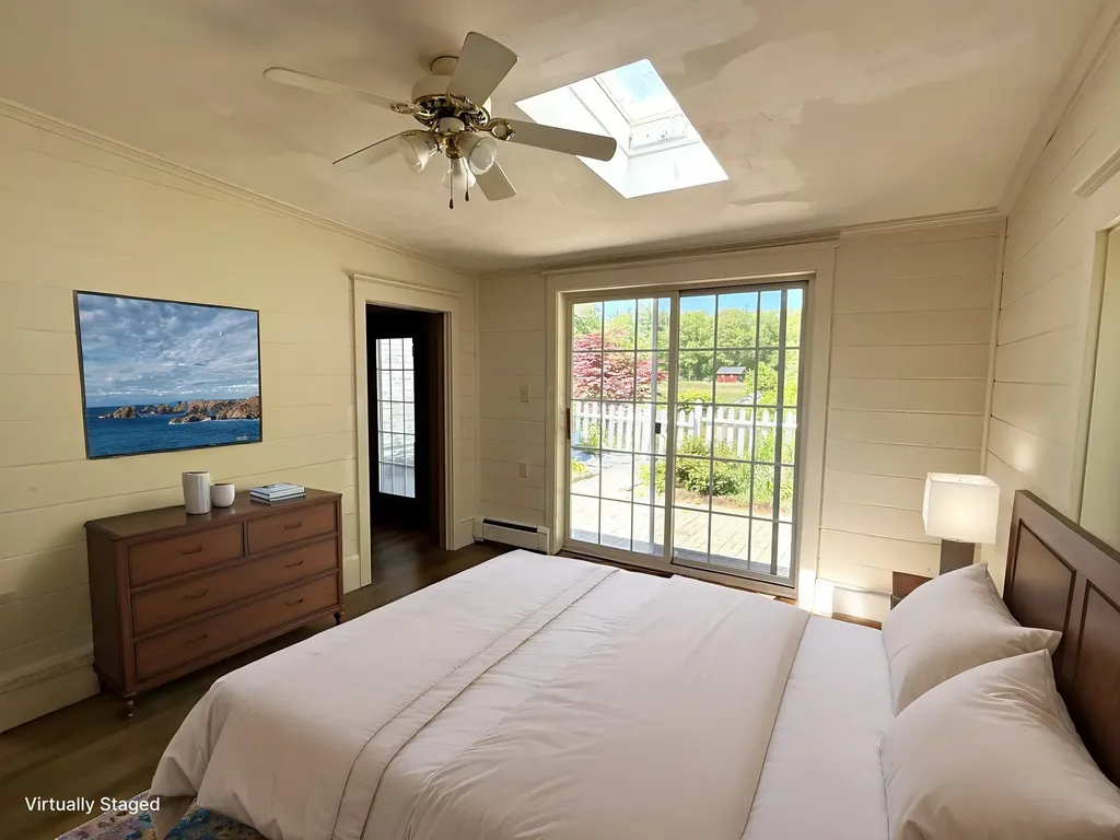 154b Main Street Kingston NH 03848