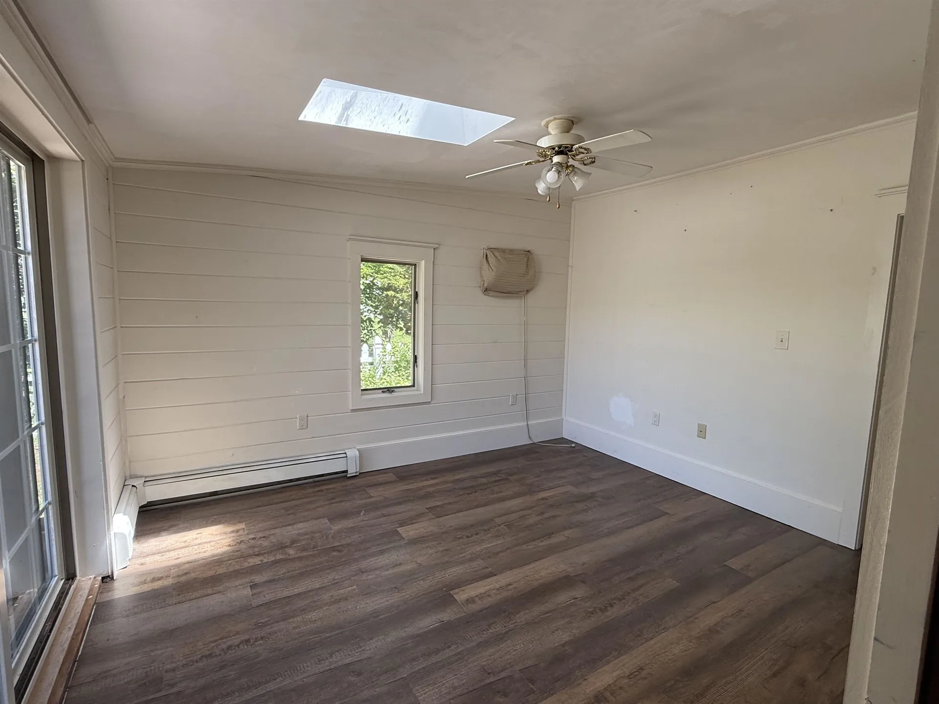 154b Main Street Kingston NH 03848