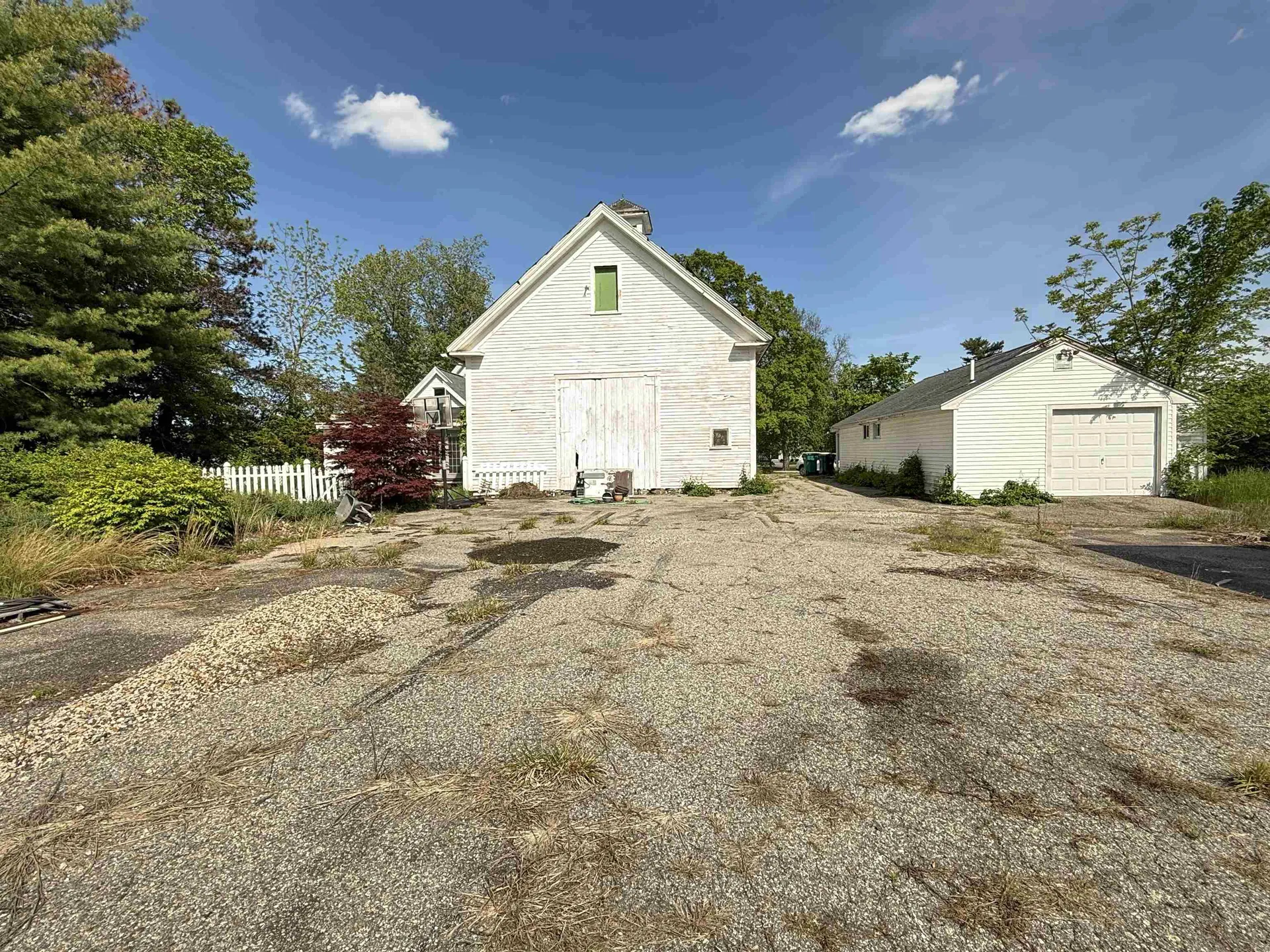 154b Main Street Kingston NH 03848