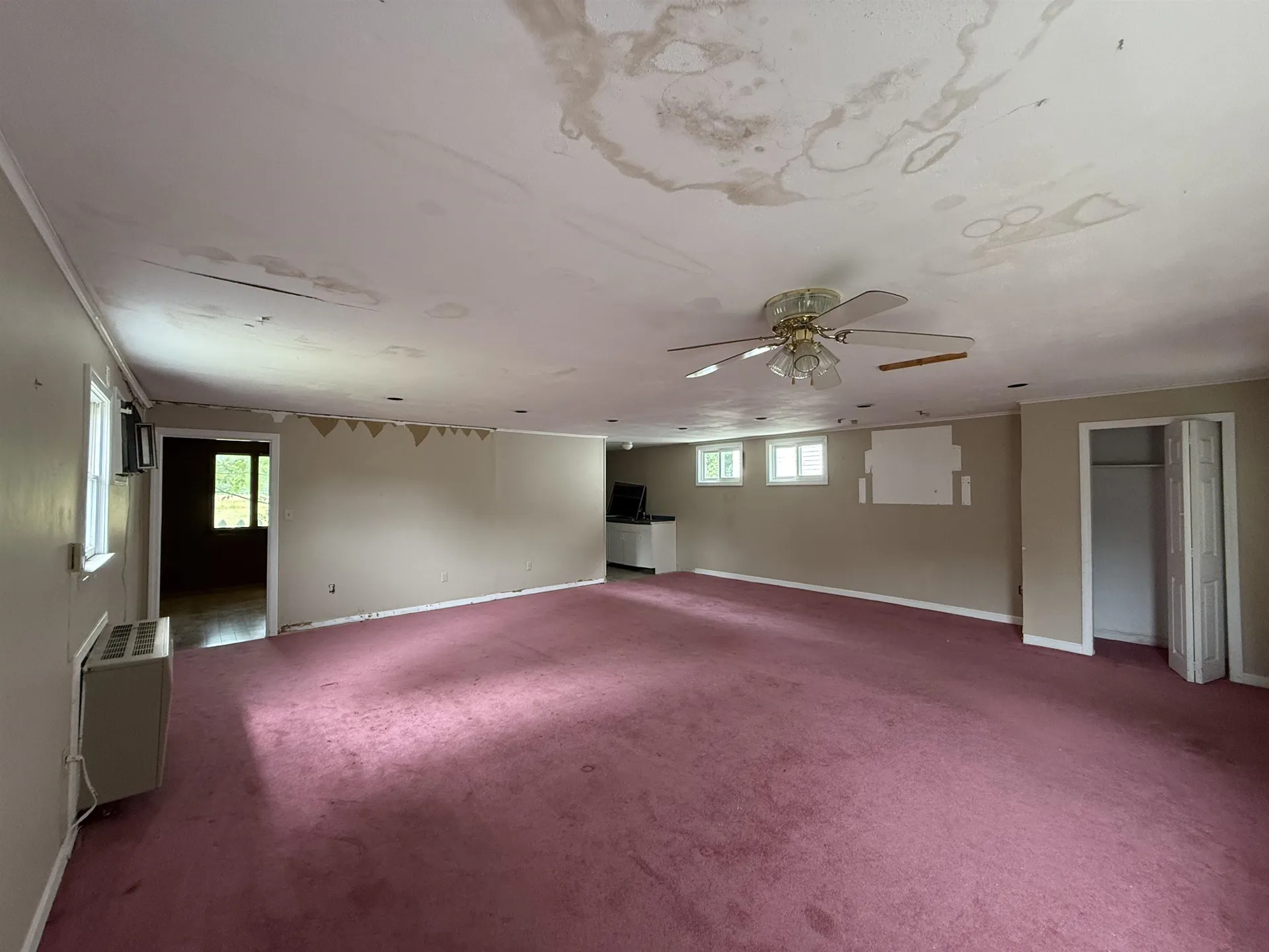 154b Main Street Kingston NH 03848