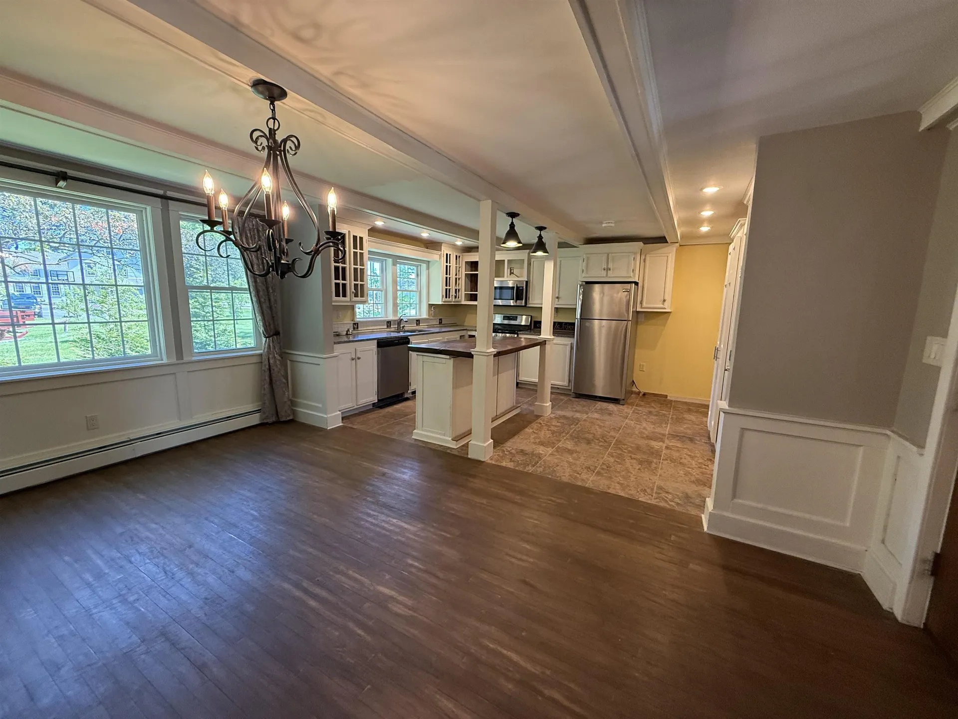 154b Main Street Kingston NH 03848