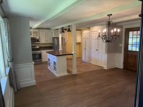 154b Main Street Kingston NH 03848