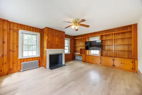 59 Middle Road Brentwood NH 03833