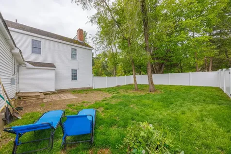 59 Middle Road Brentwood NH 03833