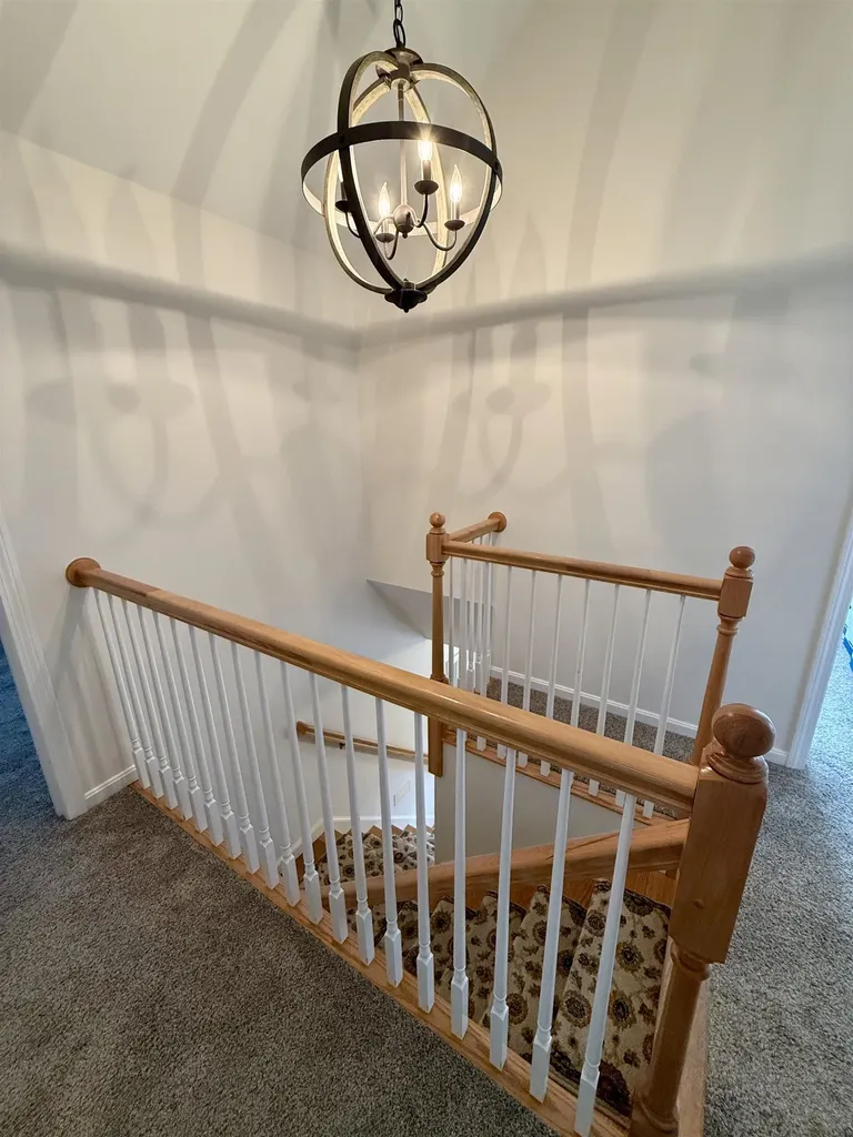 1 Yorkshire Lane Londonderry NH 03053