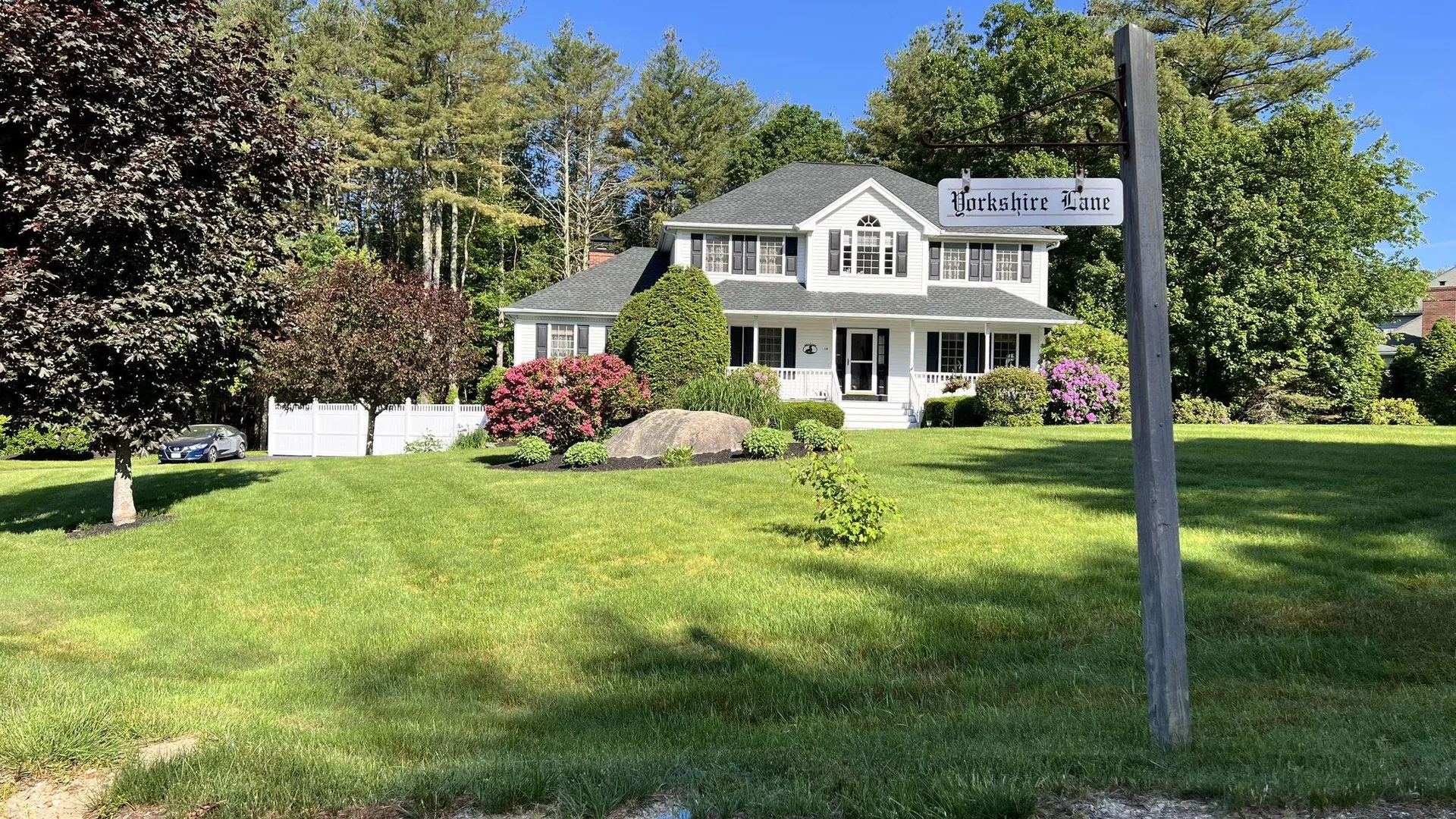 1 Yorkshire Lane Londonderry NH 03053