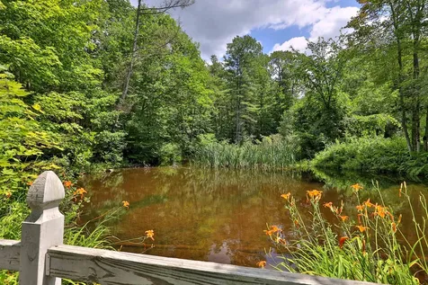 00 White Pine Hill Mendon VT 05701