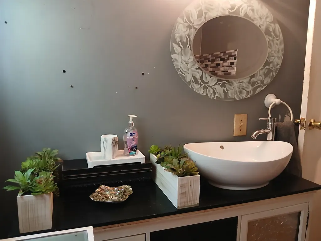 21 Daniels Drive Enfield NH 03748