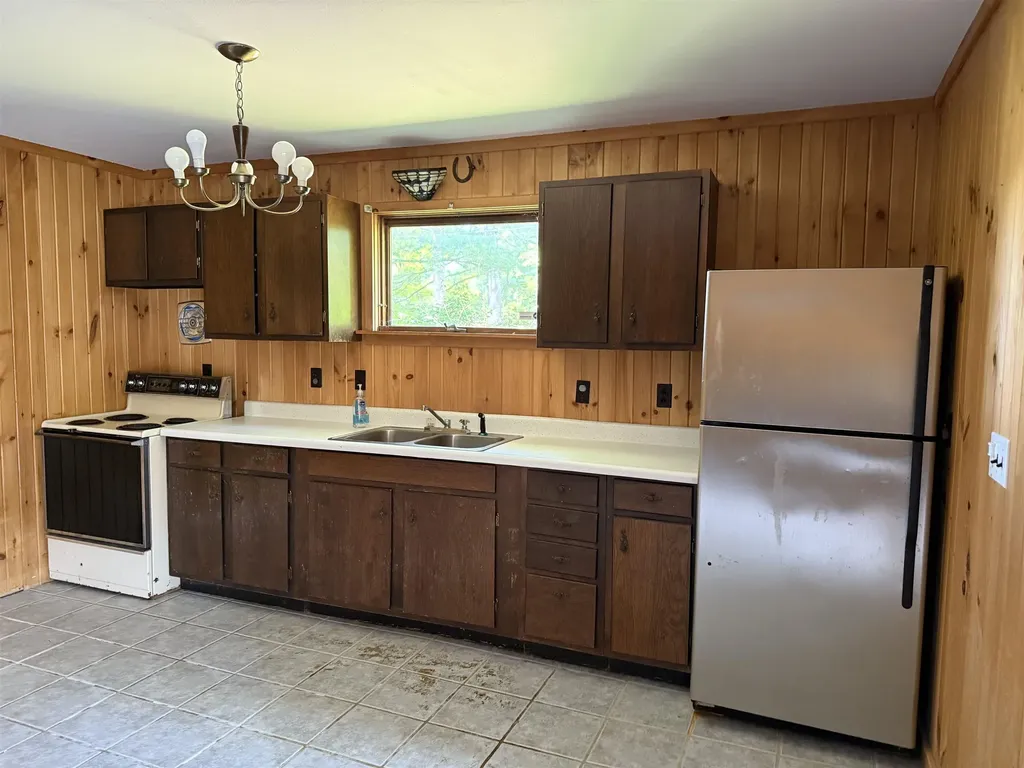 782 North Street Wells VT 05774