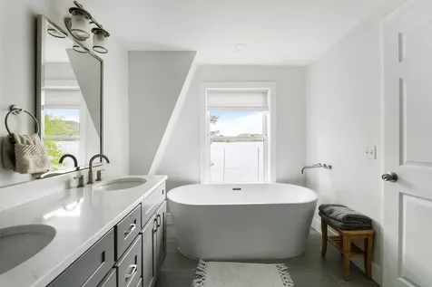 6 Paquette Lane Sunapee NH 03782