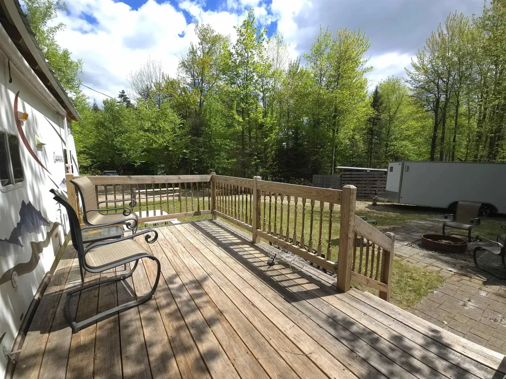 19 Spring Road Gorham NH 03581