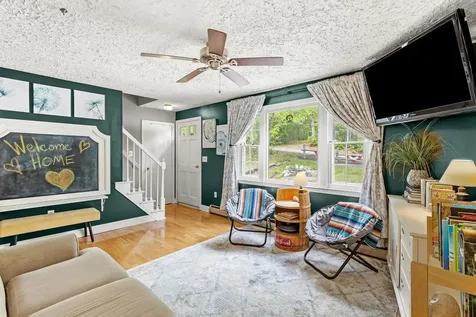 46 Chatel Road Goffstown NH 03045