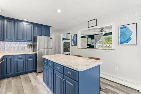 46 Chatel Road Goffstown NH 03045